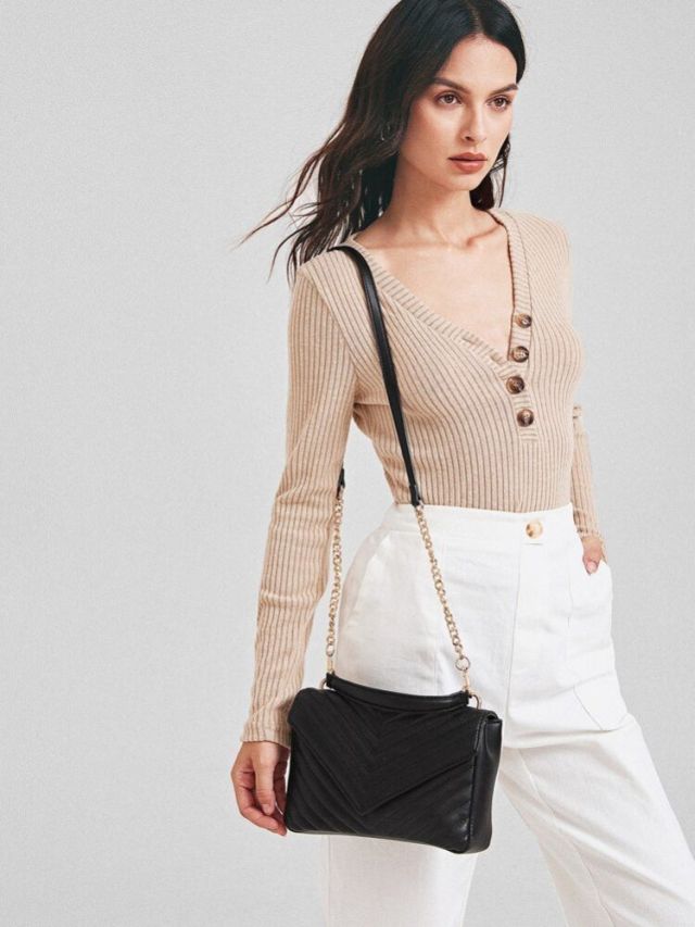 حقيبة كتف مبطنة